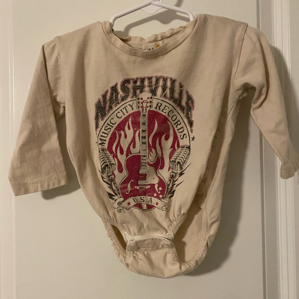 Nashville long sleeve onesie